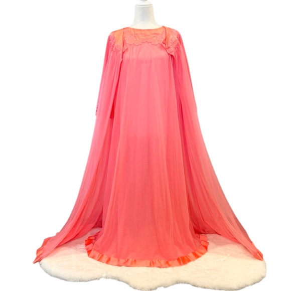 Vintage Artemis Gossard Pink Coral Silky Satin Sheer Chiffon Maxi Gown Robe Set - Picture 12 of 13
